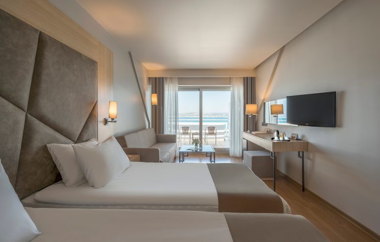 Altin Yunus Resort & Thermal Hotel Deluxe Deniz Manzaralı