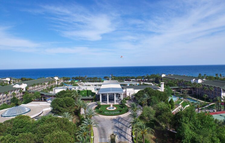 Alva Donna World Palace 3
