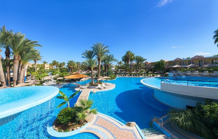 Atrium Palace 8