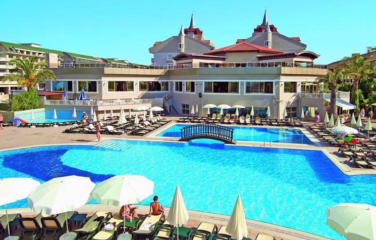 Aydinbey Famous Resort Hotel 8