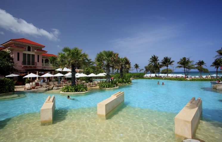 Centara Grand Beach Resort Phuket 21