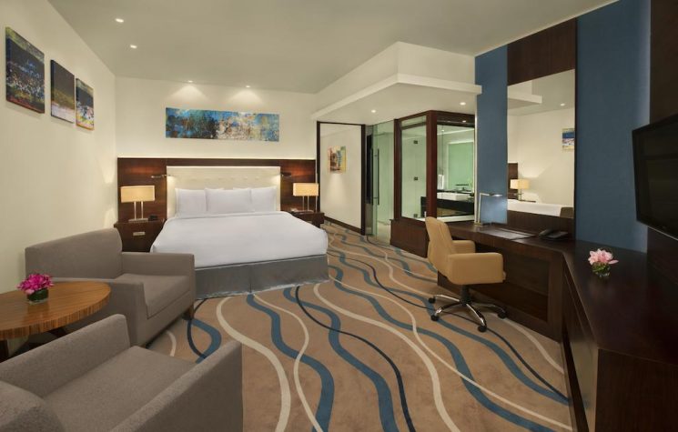 DoubleTree by Hilton Hotel & Residences Dubai 15