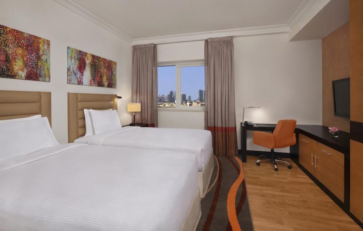 DoubleTree by Hilton Hotel & Residences Dubai 7