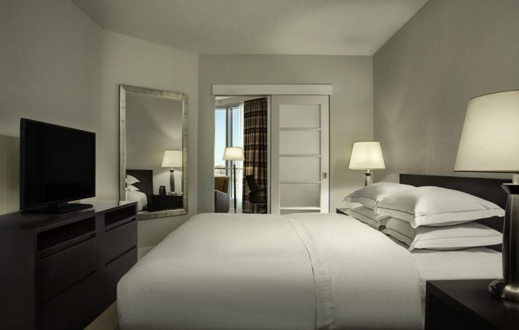 Hilton Toronto Markham Suites Conf Cntr & Spa 9