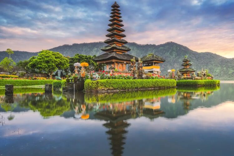Kuala Lumpur - Singapur - Bali Turu-1