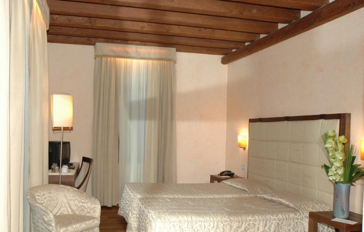 Palazzo Selvadego 8 Palazzo Selvadego 8