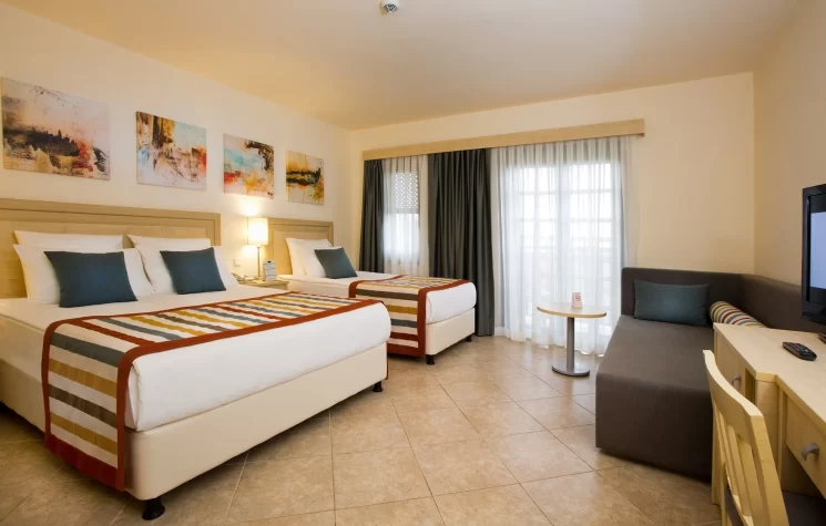 Paloma Grida 25 Paloma Grida 25