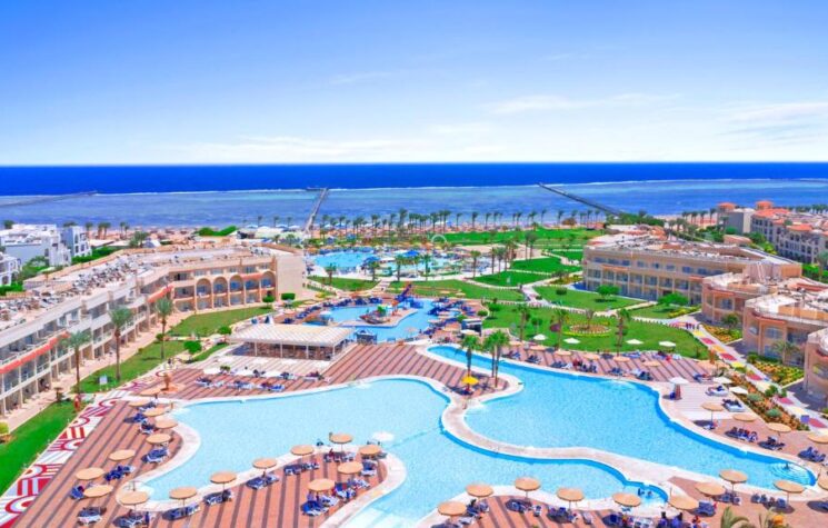 Pickalbatros Royal Moderna Resort 11