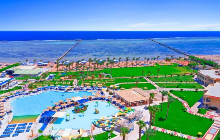 Pickalbatros Royal Moderna Resort 12