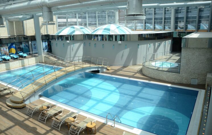 Pullman Istanbul Hotel & Convention Center 9