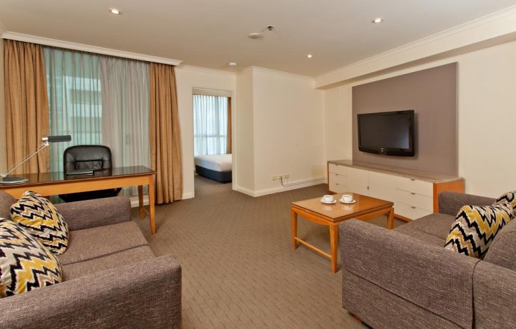 Radisson Hotel and Suites Sydney -9