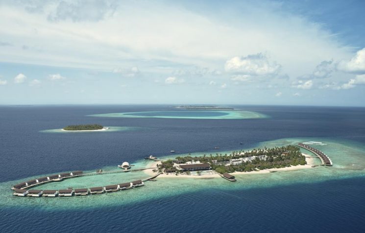 The Westin Maldives Miriandhoo Resort 12