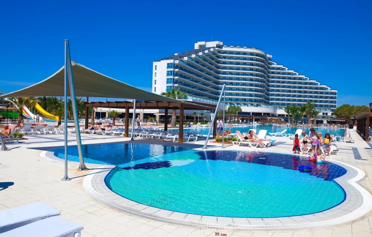 Venosa Beach Resort & Spa 9
